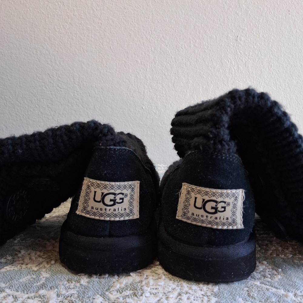 UGG Australia Black Cardy Tall Knit Fold-Over Boots Sz 8 Cozy Cozy Classic - Picture 4 of 10